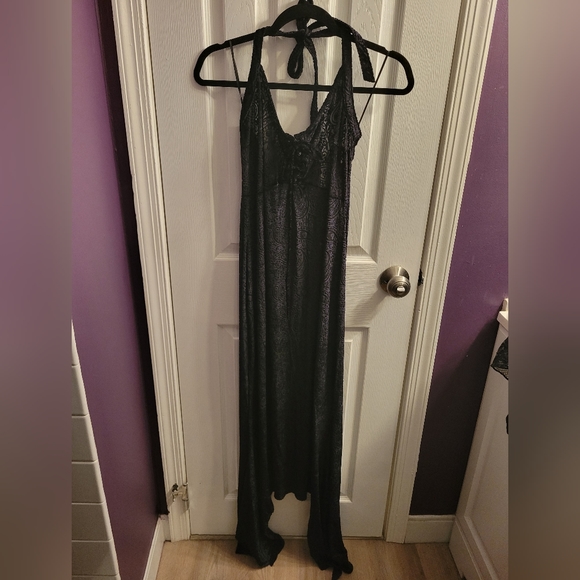 NWT KILLSTAR STARRY EYED VELVET MAXI DRESS - Picture 3 of 5